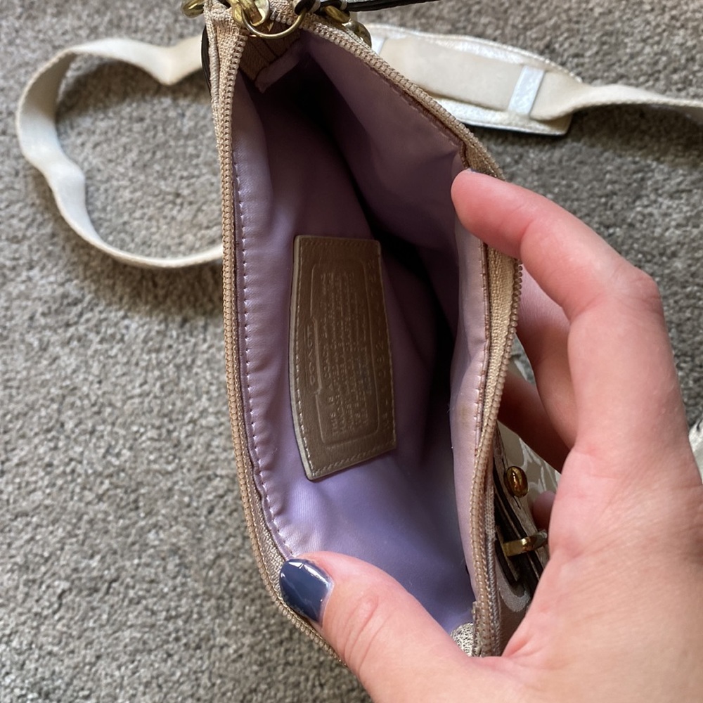 Coach Crossbody - Picture 3 of 5